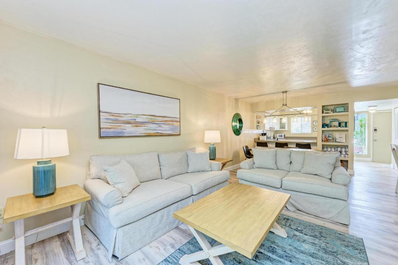 Anna Maria Island Runaway Tropical Dream-One Minute Walk To The Beach-Heated Pool Bradenton Beach Ngoại thất bức ảnh