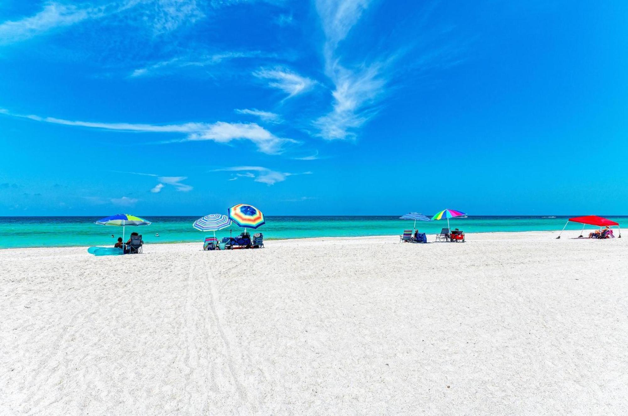 Anna Maria Island Runaway Tropical Dream-One Minute Walk To The Beach-Heated Pool Bradenton Beach Ngoại thất bức ảnh