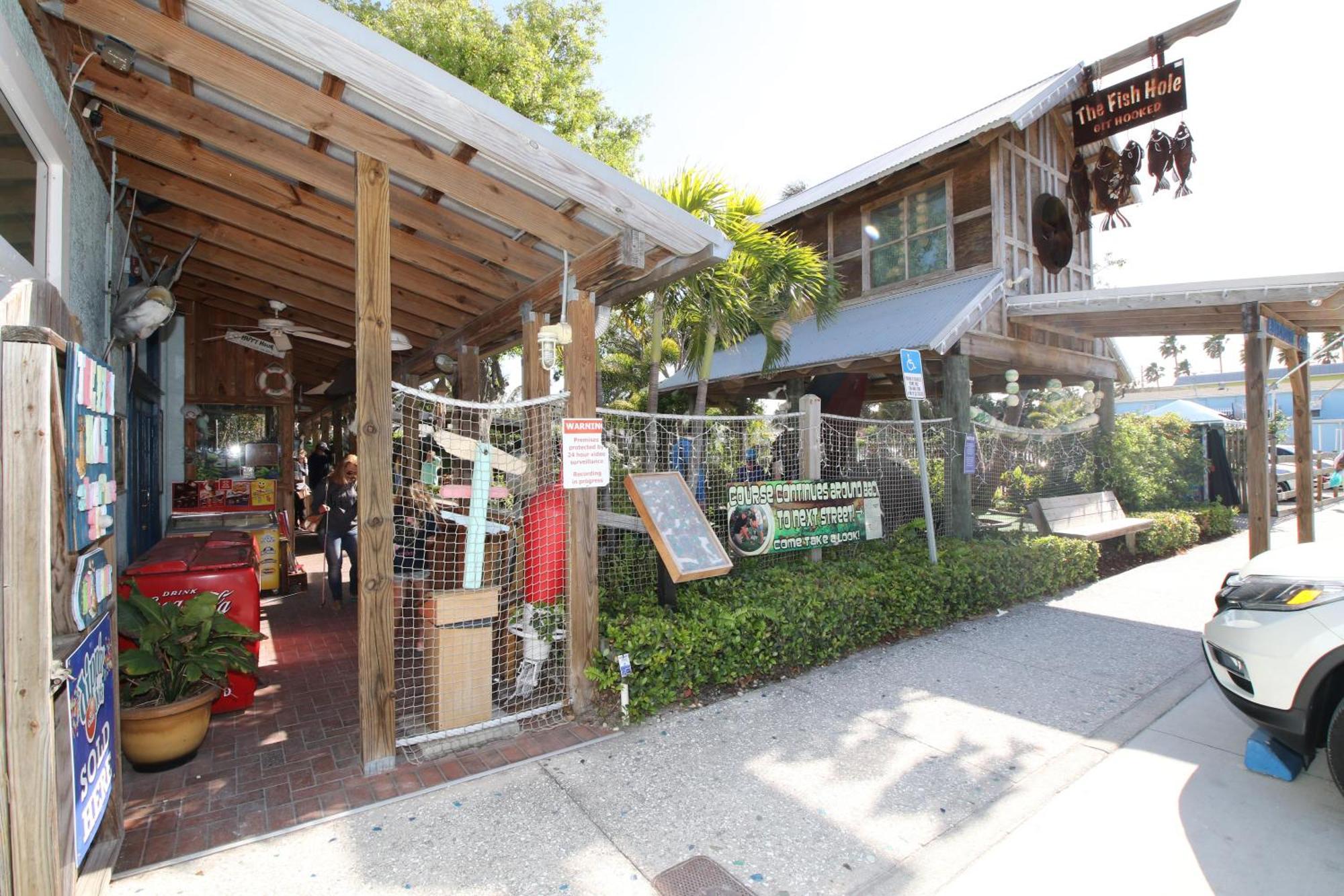 Anna Maria Island Runaway Tropical Dream-One Minute Walk To The Beach-Heated Pool Bradenton Beach Ngoại thất bức ảnh
