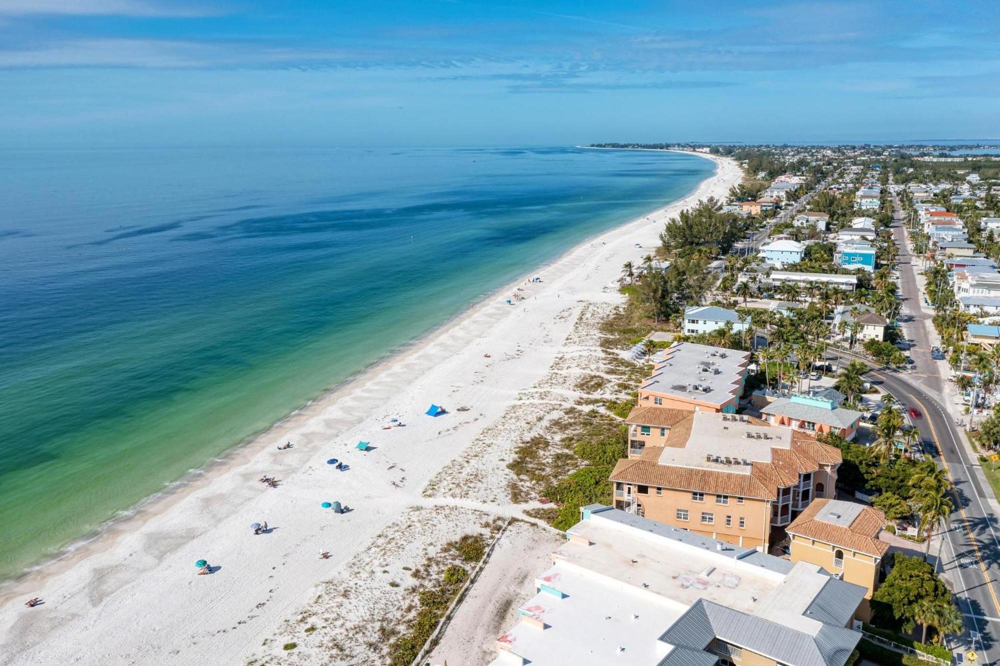 Anna Maria Island Runaway Tropical Dream-One Minute Walk To The Beach-Heated Pool Bradenton Beach Ngoại thất bức ảnh