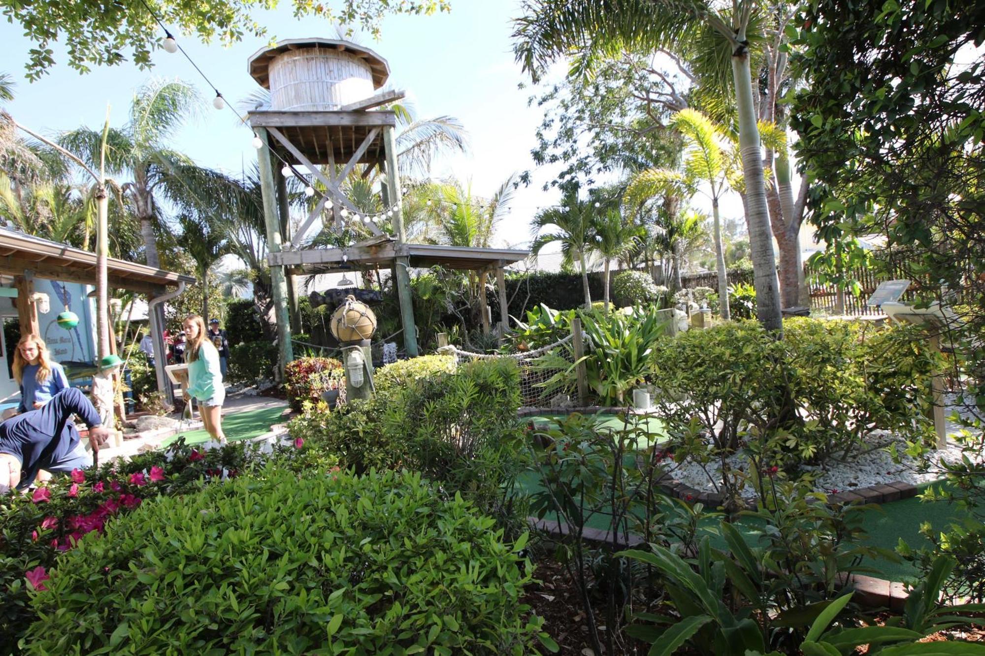 Anna Maria Island Runaway Tropical Dream-One Minute Walk To The Beach-Heated Pool Bradenton Beach Ngoại thất bức ảnh