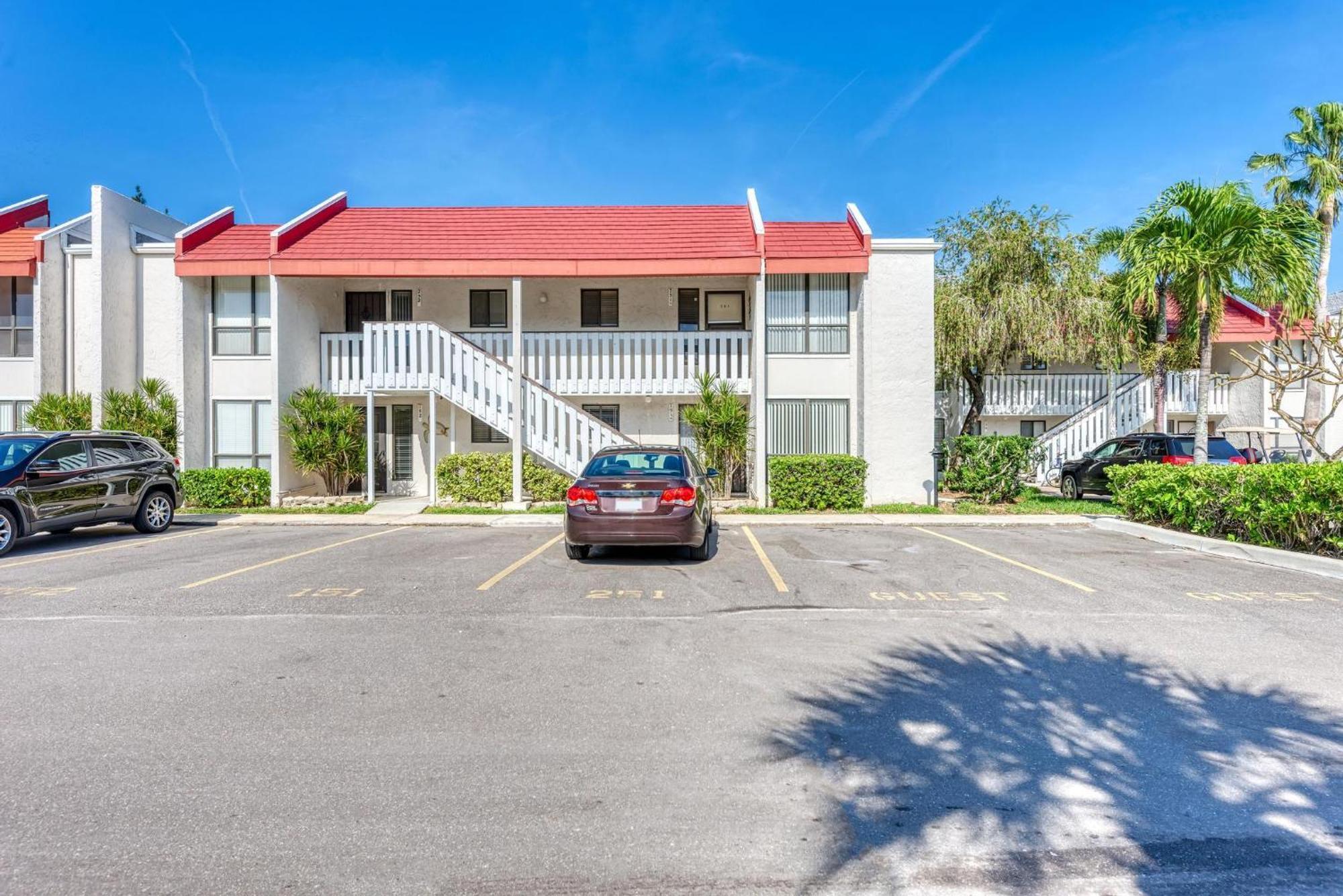 Anna Maria Island Runaway Tropical Dream-One Minute Walk To The Beach-Heated Pool Bradenton Beach Ngoại thất bức ảnh